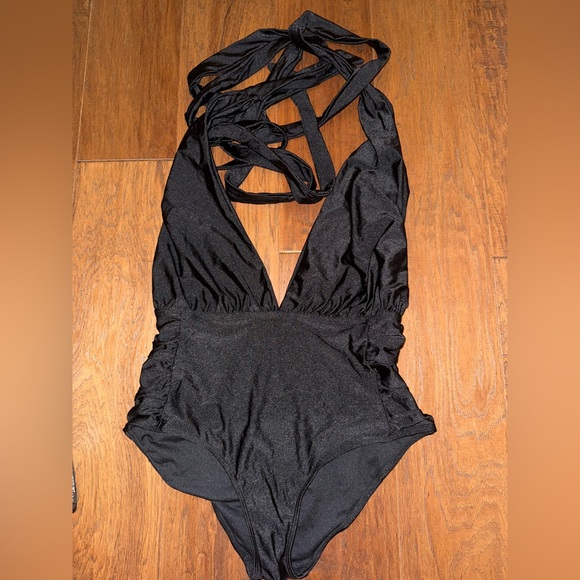 Nicole Miller Black One Piece Swimsuit - Picture 1 of 4
